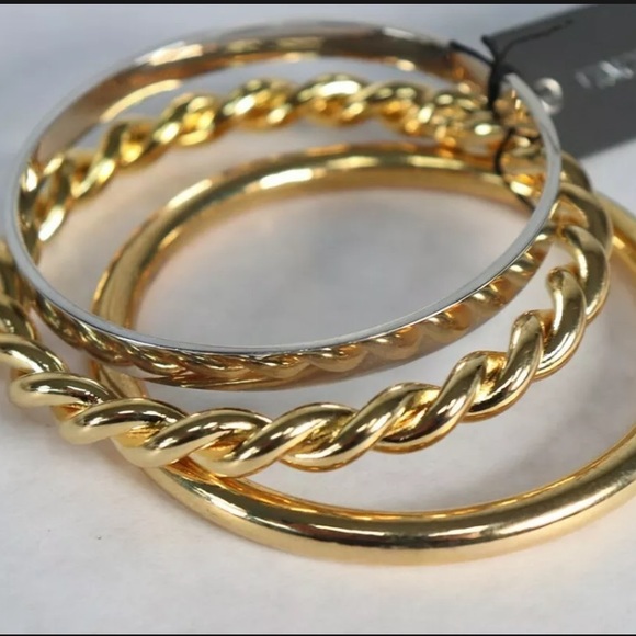 Vince Camuto Jewelry - VINCE CAMUTO TWO TONE BUNDLE OF 3 BANGLE BRACELETS